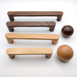 深邃時(shí)光 黑色木制門窗的美學(xué)與實(shí)用